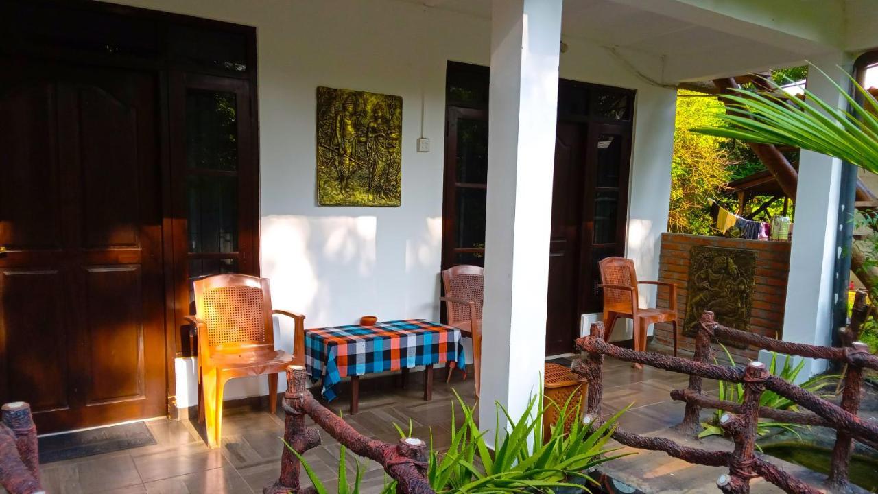 Sigiriya River Side Resort Bagian luar foto
